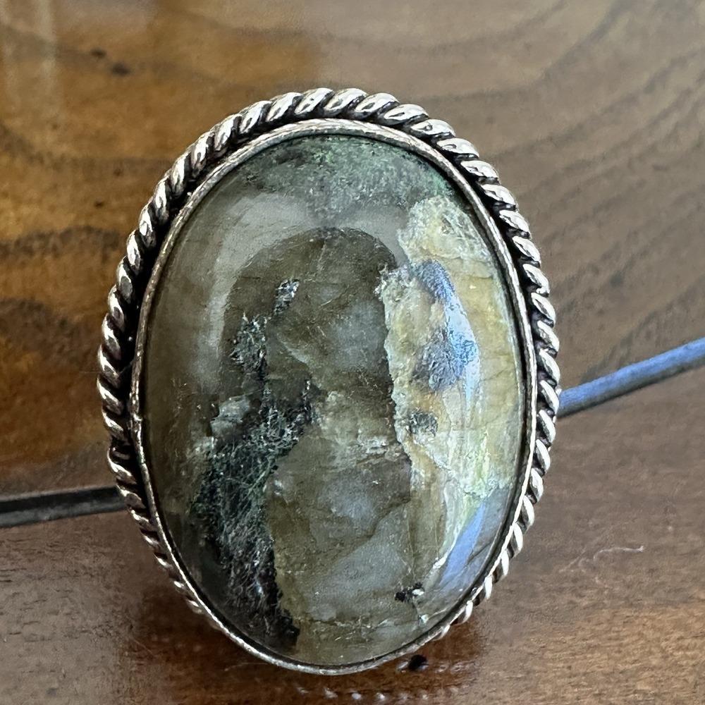 Vintage Artisan Ring Size 6.75 Metamorphic Quartz w Shist 925 Sterling 19.6g